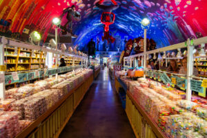 Minnesotas-Largest-Candy-Store-1-1024x683
